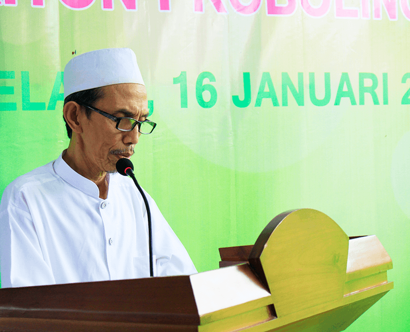 KH. Moh. Zuhri Zaini