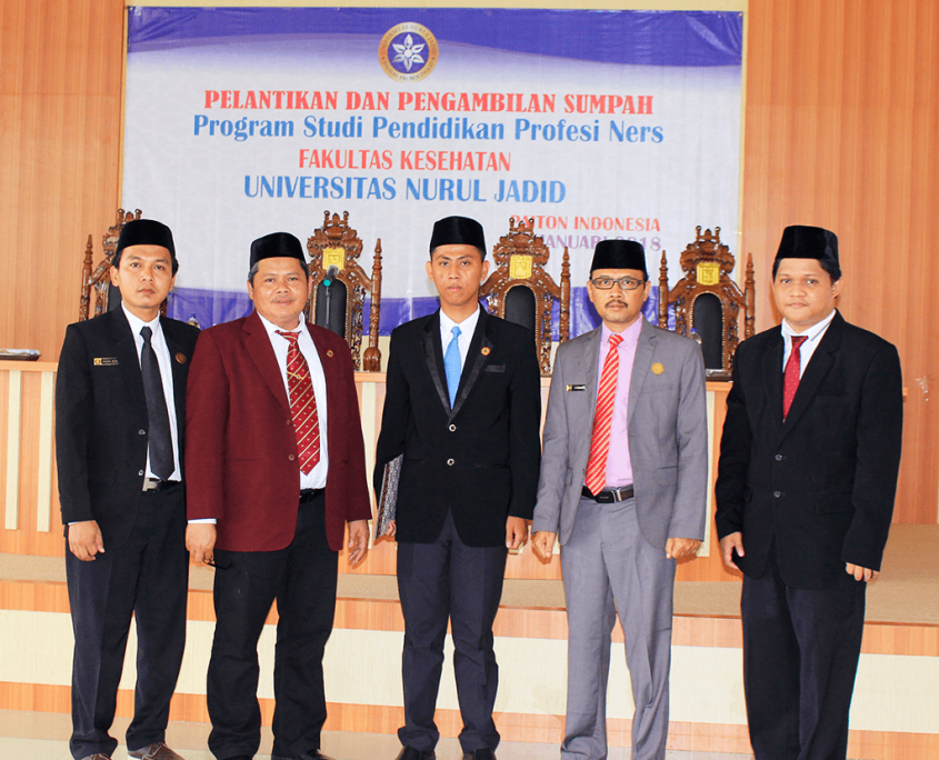 Pelantikan dan Pengambilan Sumpah Ners Universitas Nurul Jadid Fakultas Kesehatan