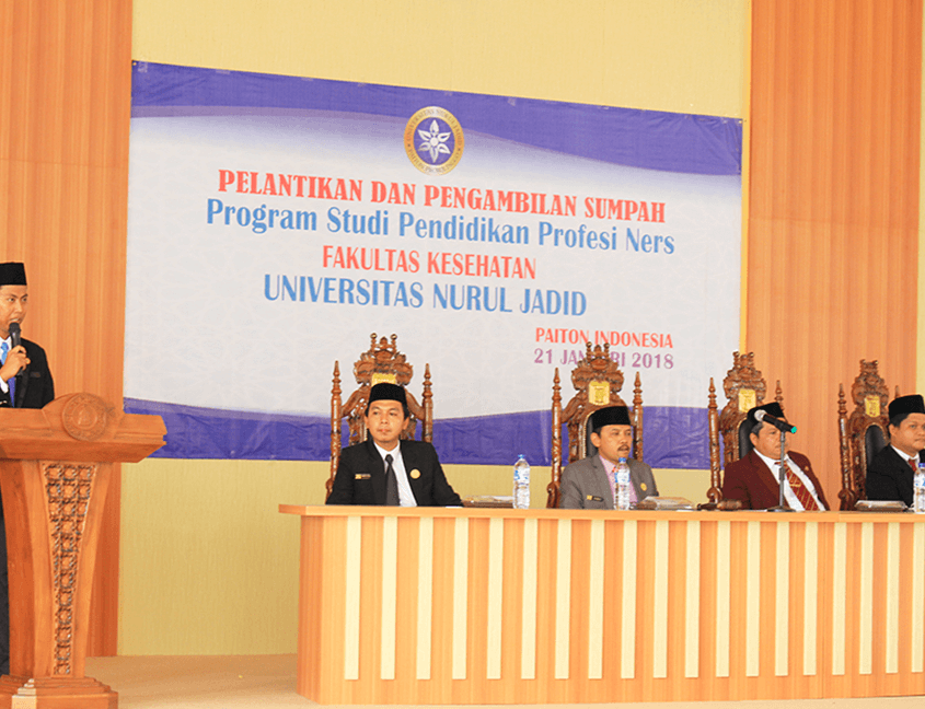 Pelantikan dan Pengambilan Sumpah Ners Universitas Nurul Jadid Fakultas Kesehatan