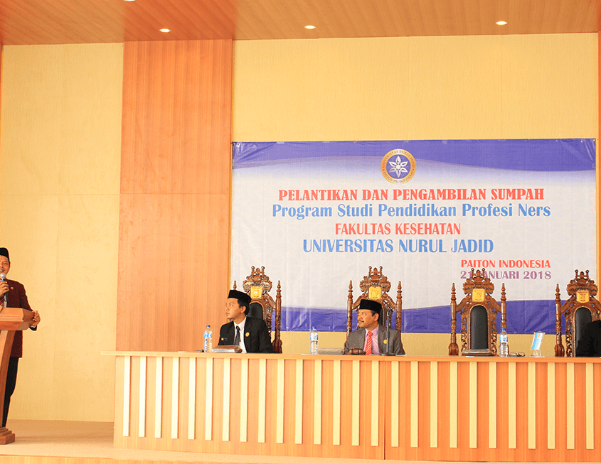 Pelantikan dan Pengambilan Sumpah Ners Universitas Nurul Jadid Fakultas Kesehatan