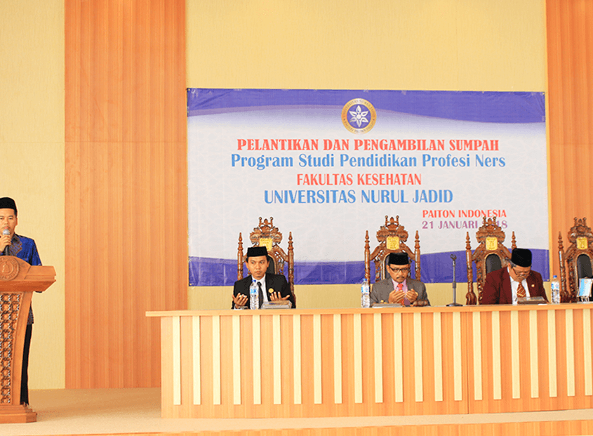 Pelantikan dan Pengambilan Sumpah Ners Universitas Nurul Jadid Fakultas Kesehatan