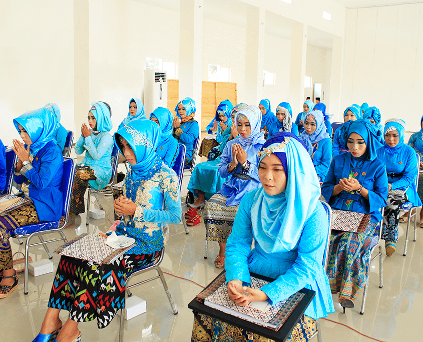 Pelantikan dan Pengambilan Sumpah Ners Universitas Nurul Jadid Fakultas Kesehatan