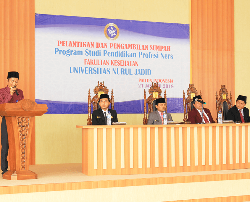 Pelantikan dan Pengambilan Sumpah Ners Universitas Nurul Jadid Fakultas Kesehatan