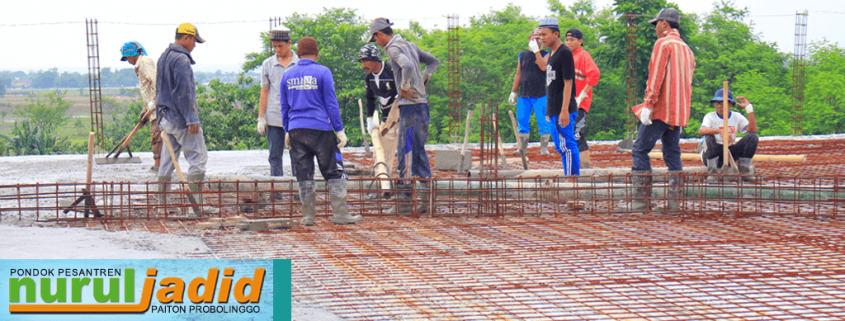 Pengecoran Atap Lantai III Masjid Jami’ Nurul Jadid Hampir Segera Rampung