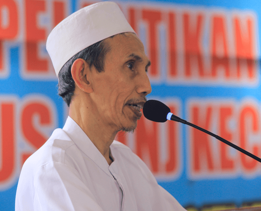 KH. Moh. Zuhri Zaini