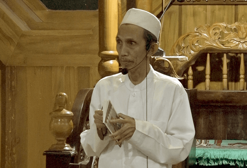 KH. Moh. Zuhri Zaini