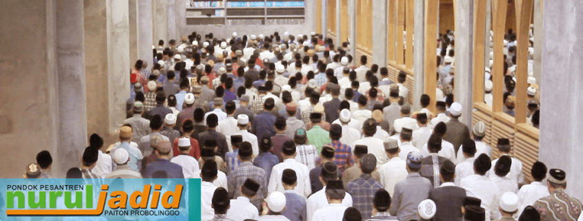 Sambut Gerhana Bulan, PP. Nurul Jadid Gelar Shalat Gerhana