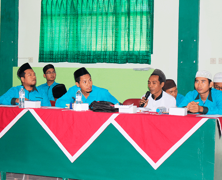 Kunjungan PP. Badridduja Kraksaan ke PP. Nurul Jadid