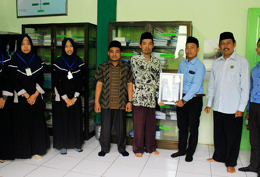 Penjemputan Siswi Prakerin SMK Bulugading Jember