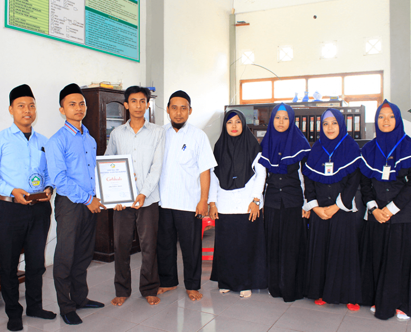 Penjemputan Siswi Prakerin SMK Bulugading Jember