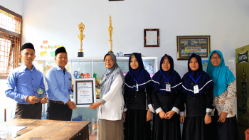 Penjemputan Siswi Prakerin SMK Bulugading Jember