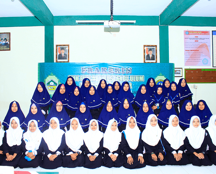 Penjemputan Prakerin SMK Fullday Bustanul Ulum Jember ke PP. Nurul Jadid