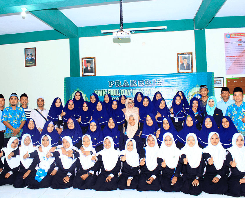 Penjemputan Prakerin SMK Fullday Bustanul Ulum Jember ke PP. Nurul Jadid