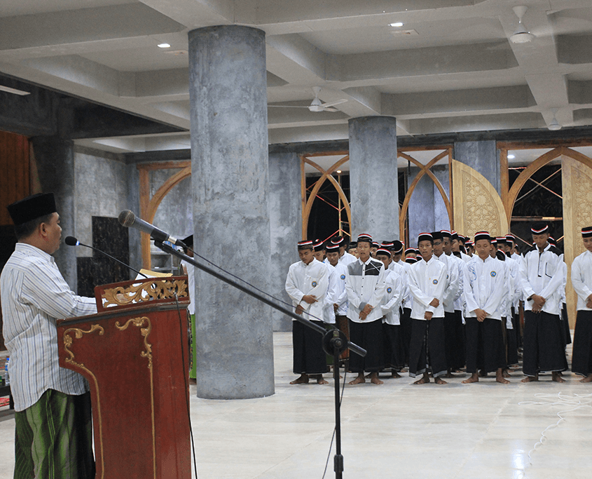 Pelantiakan Pengurus FKO PP. Nurul Jadid