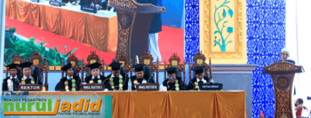 Unuja Adakan Acara Senat Terbuka, KH. Zuhri Zaini Nuturkan Tugas Pokok Seseorang Didup di Dunia