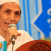 KH. Moh. Zuhri Zaini: Nabi Muhammad Idola yang Sempurna