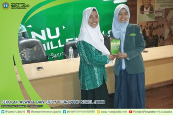 Kunjungan Aswaja dan Study Tour IPPNU Nurul Jadid