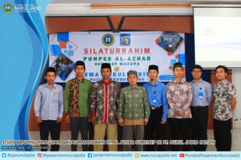 study banding program bahasa mandarin pp. al azhar sumenep di pp. nurul jadid paiton