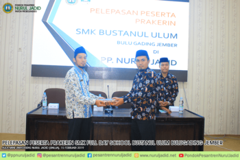 Pelepasan Peserta Prakerin SMK Bustanul Ulum Bulugading Jember