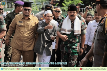 Galeri Foto: Ngaji Kebangsaan Bersama Panglima TNI dan POLRI