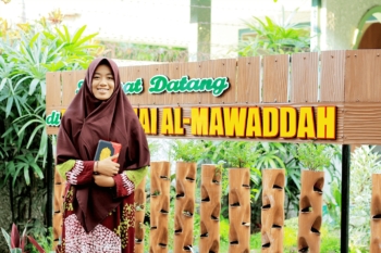20190506_kisah-siti-anisah,-gadis-19-tahun-yang-berhasil-menghafal-al-qur’an-30-juz-selama-7-bulan-3