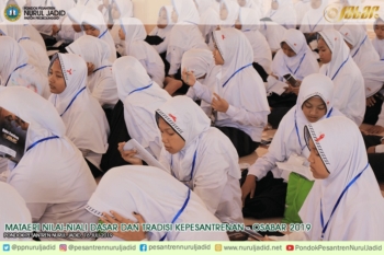 materi-nilai-nilai-dasar-dan-tradisi-kepesantrenan