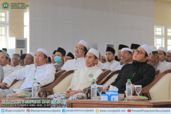 Halaqoh Tashfiyah dan Dialog "Memperkokoh Ukhuwah dengan Pendekatan Qolbu dalam Bingkai NKRI"