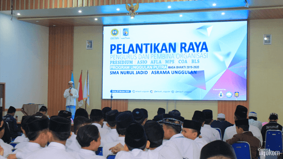 Muhammad Qodir, Koordinator Putra Unggulan SMA Nurul Jadid menyampaikan sambutan