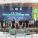 Pemberian Piagam serta Piala kepada 10 Grub Terbaik dan Best Jinggle