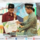 Pemberian Piagam serta Piala kepada 10 Grub Terbaik dan Best Jinggle