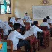 LPBA Nurul Jadid Uji Kemampuan Bahasa Inggris Siswa SMP Ibnu Khaldun Besuki