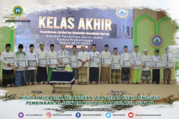 Wisuda Mutaalim, Pelantikan, dan Lepas Pisah Pengurus Pembinaan Alqur'an Musholla Raudlatul Qur'an